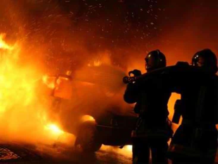 image Police investigating car arson at Limassol petrol station