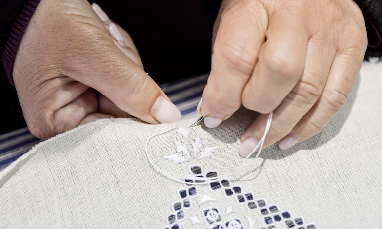 feature jon lefkara lacemaking