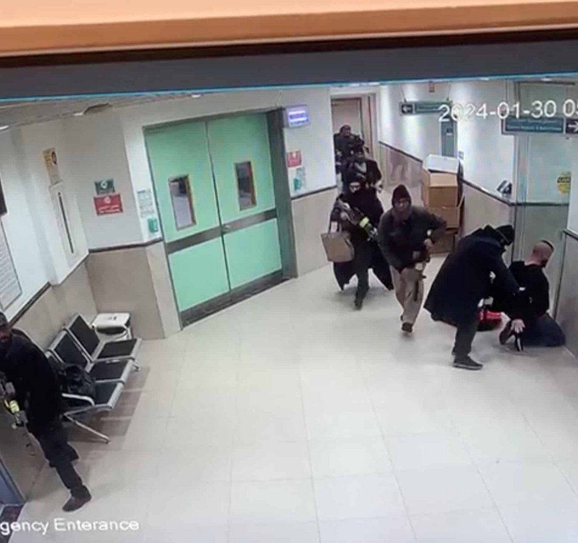 image Israel says commandos kill 3 militants in West Bank hospital raid (Update 2)