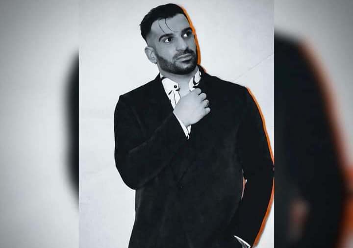 image A minute with Nicos Georgiou Professional Singer