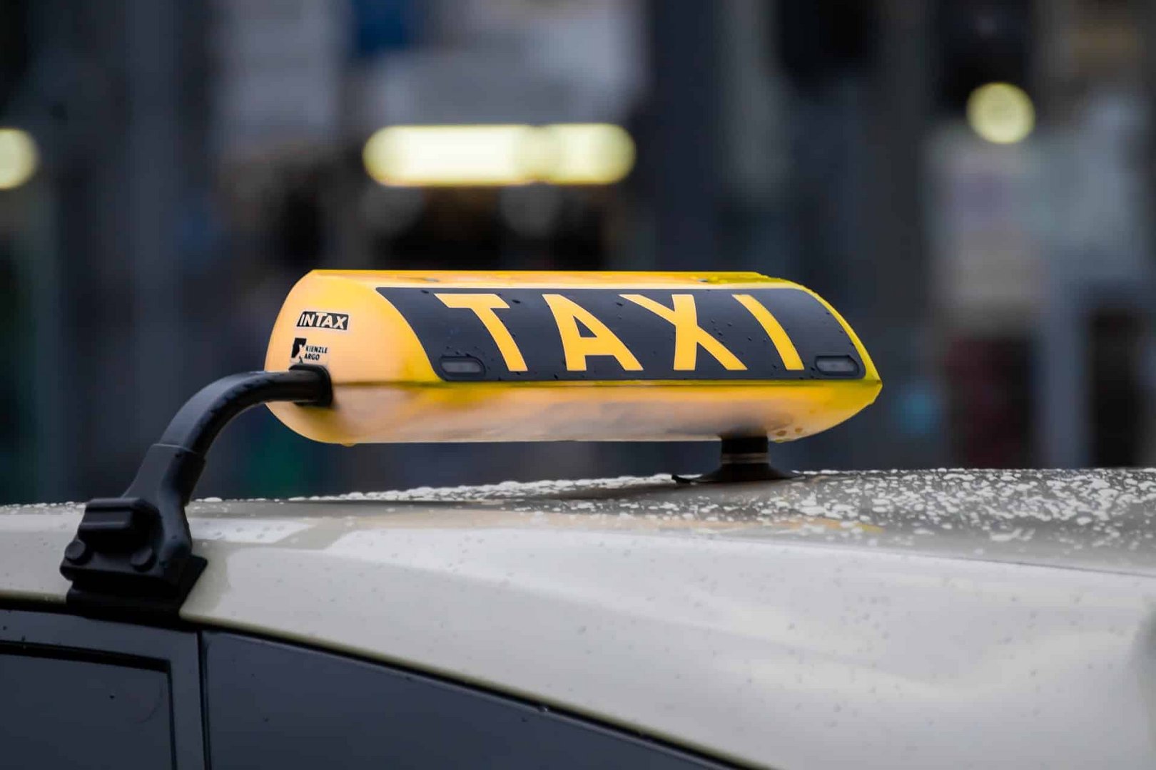 image Man arrested for drunkenly punching taxi driver