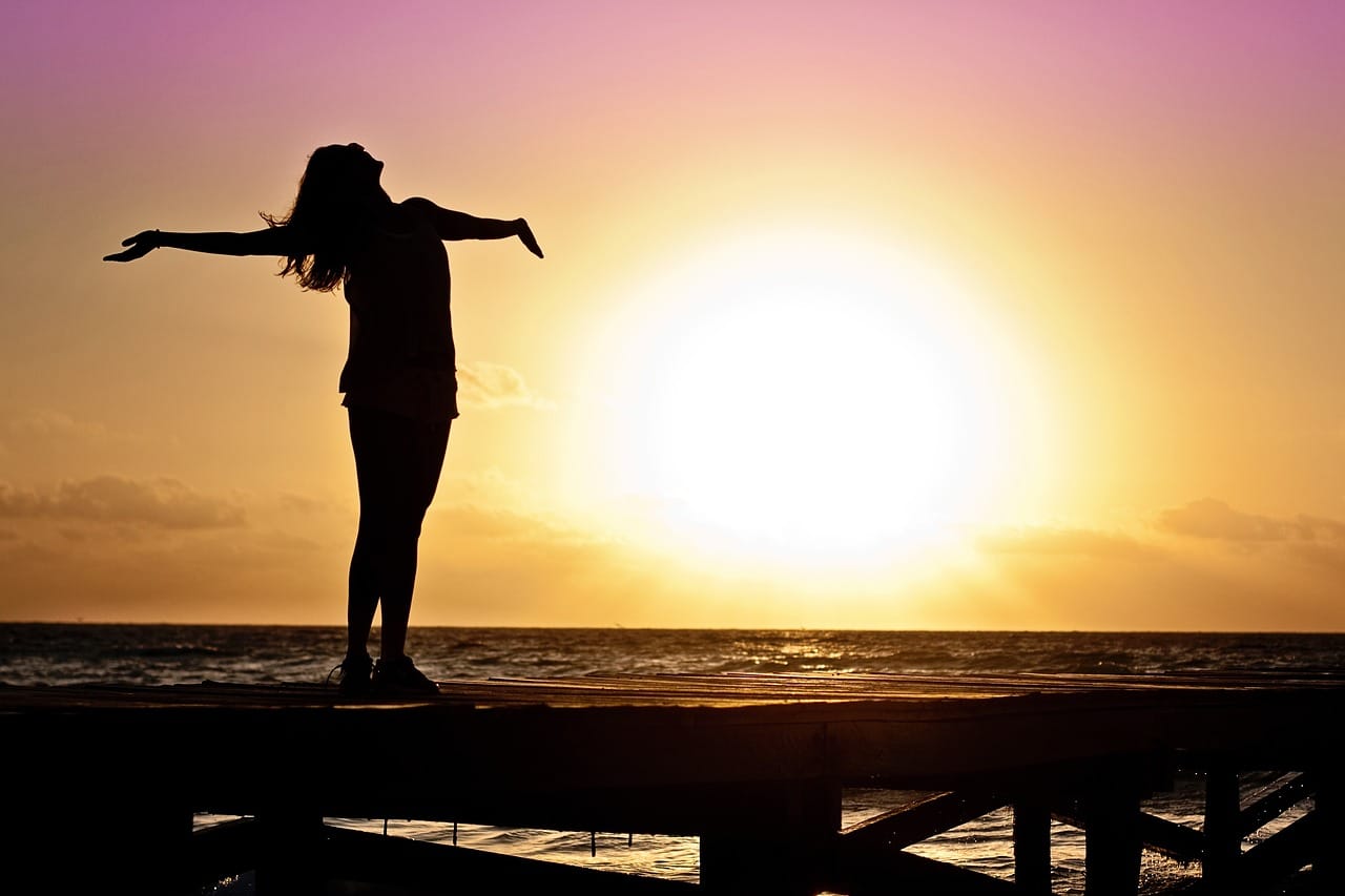 image Cypriots happier than average in EU