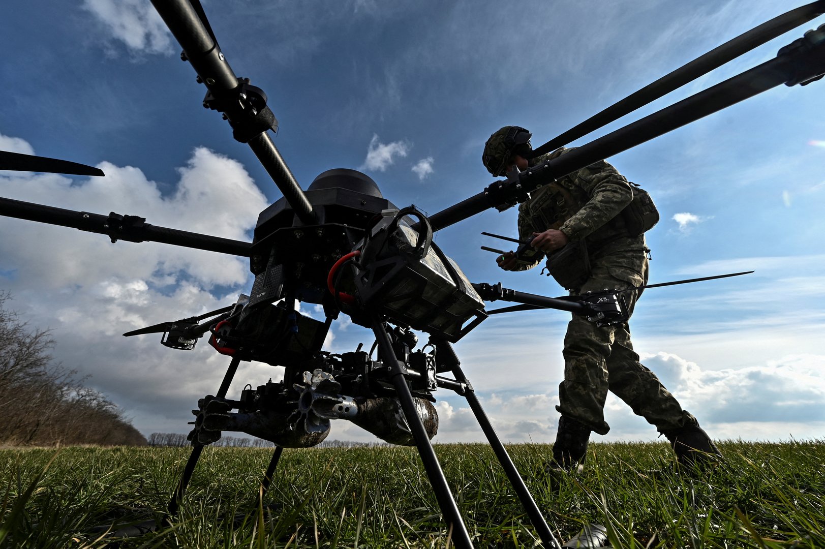 image Ukraine&#8217;s SBU hits Russia&#8217;s Volgograd oil refinery in drone attack- source