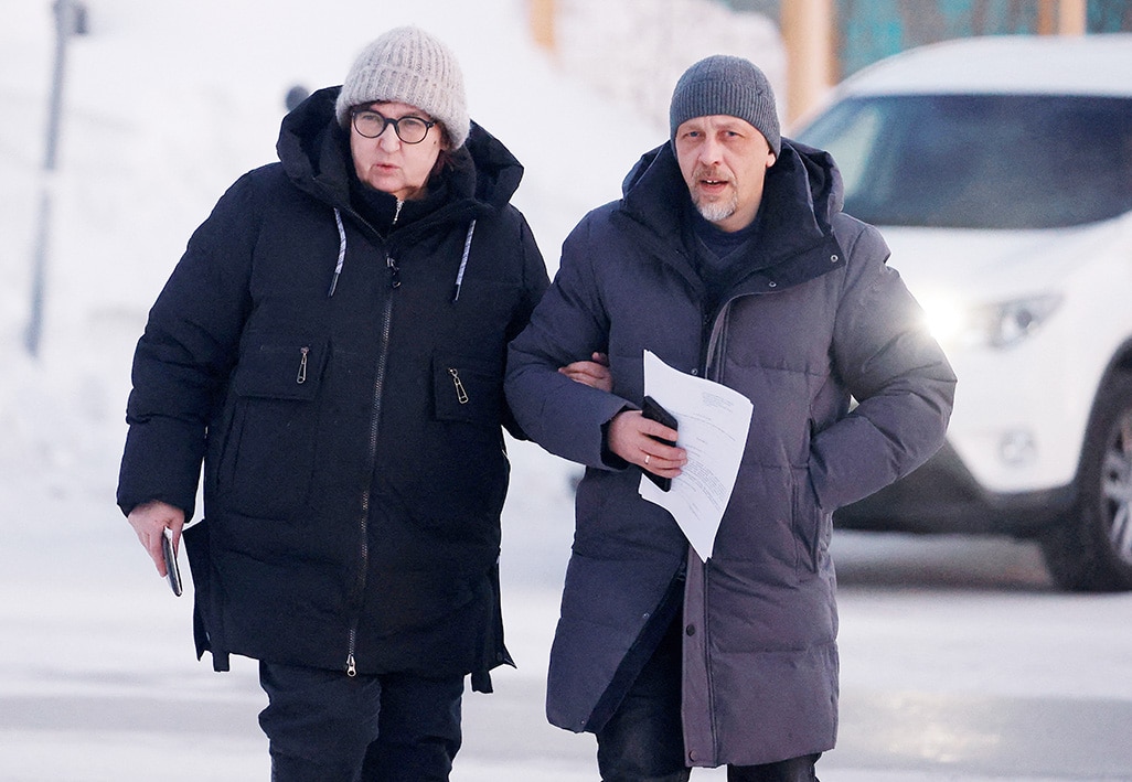 image Navalny&#8217;s mother tells Putin: Hand over my son&#8217;s body
