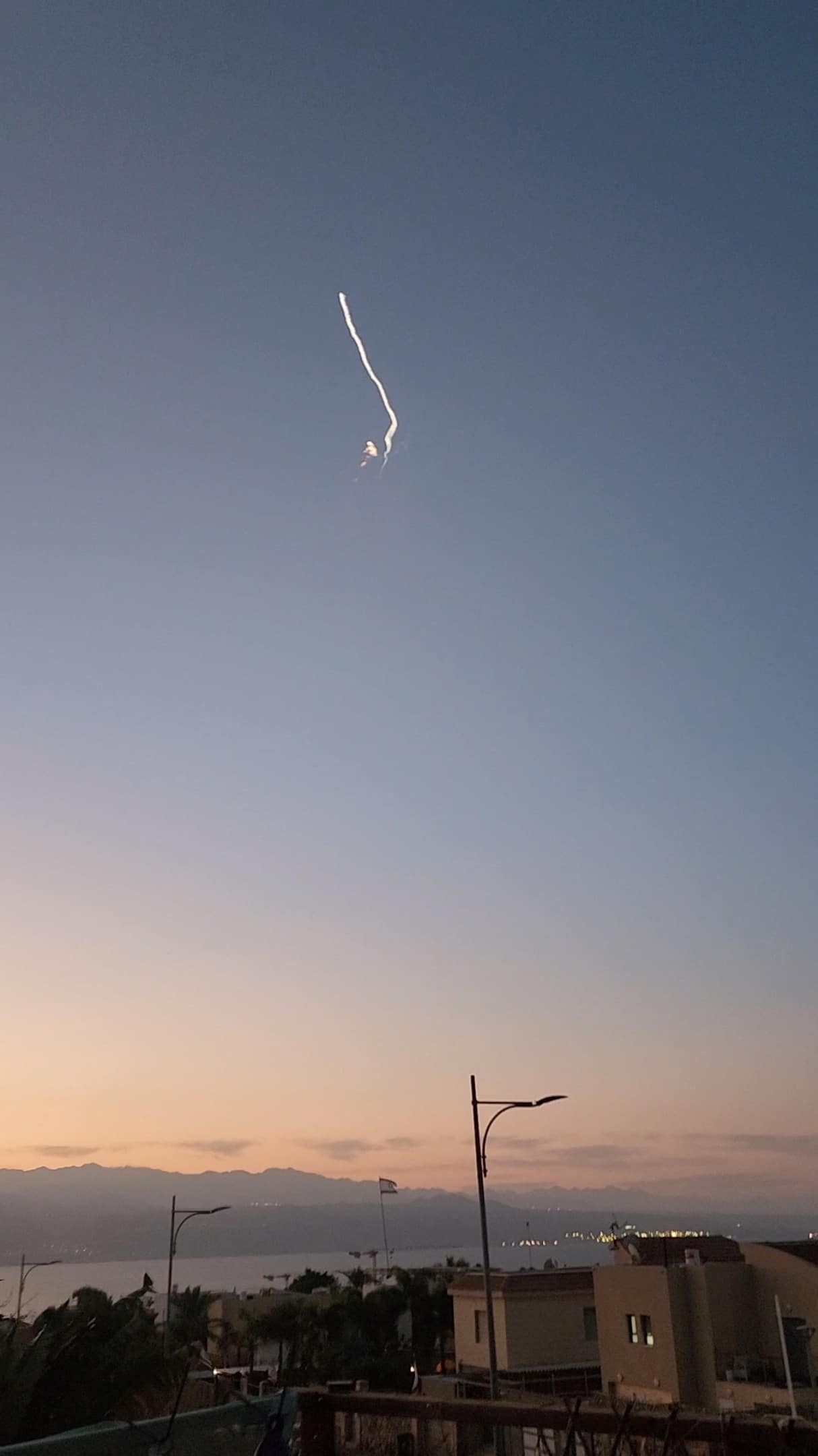 image Israel says it intercepts long-range missile after sirens sound in Eilat