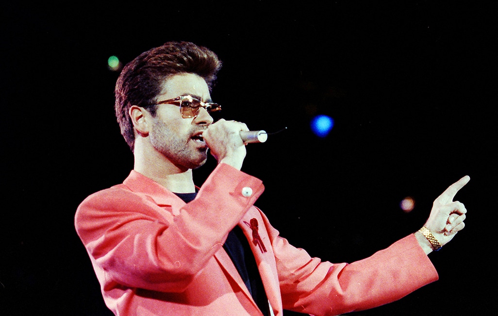 image George Michael honoured with UK collectible coin