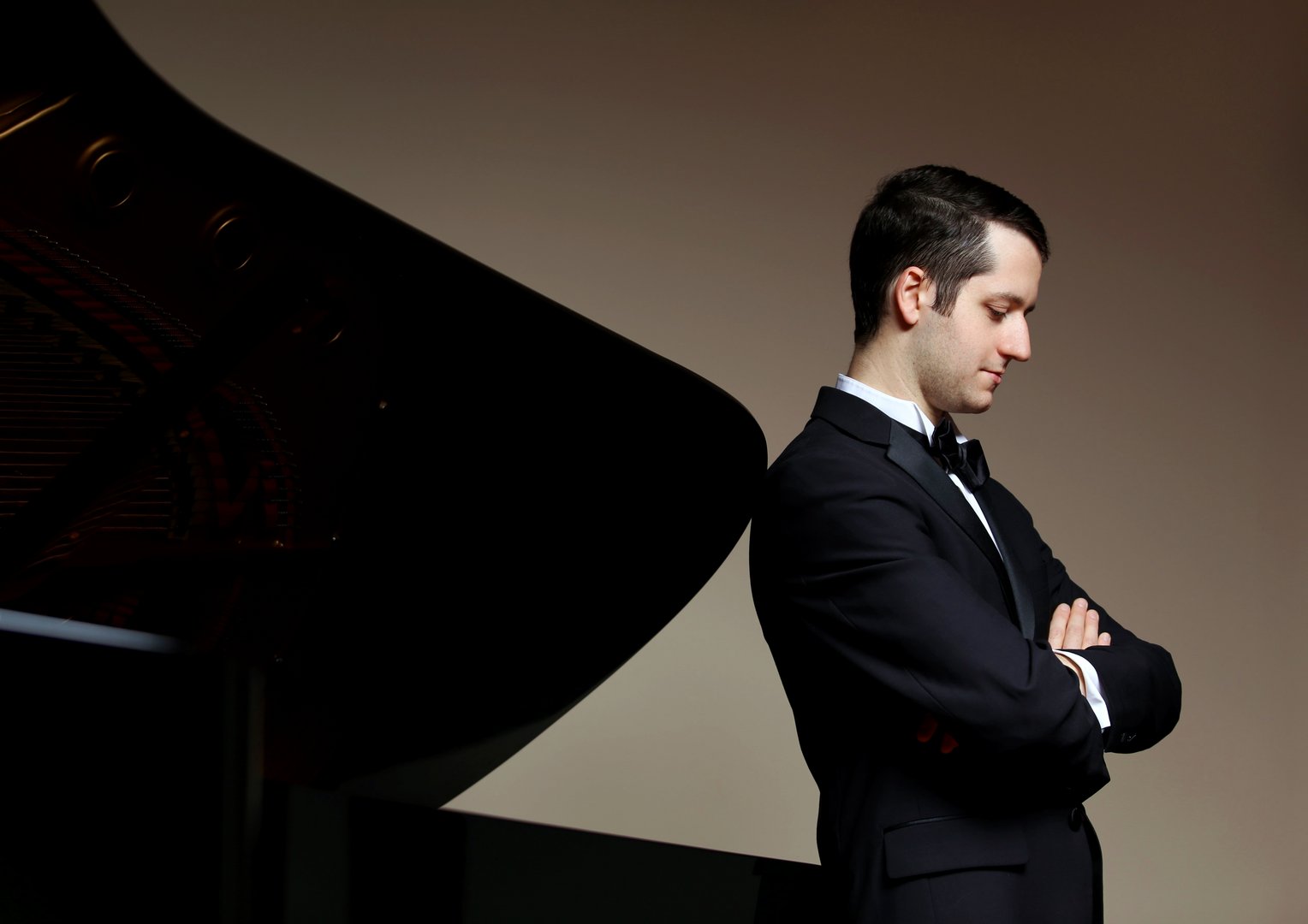 image Classical music sounds