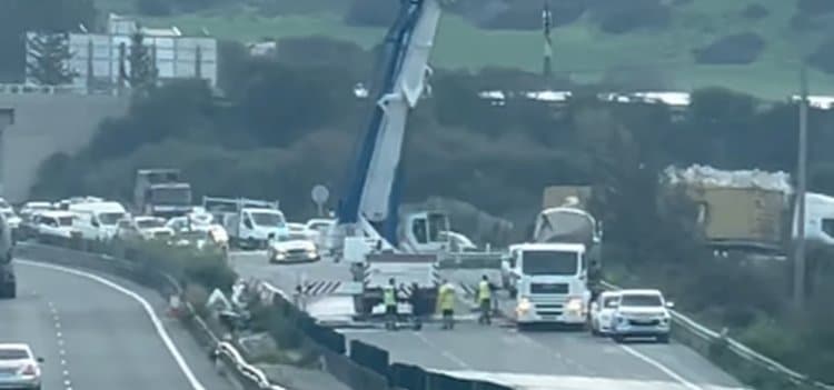 image Tanker overturns on Nicosia-Limassol highway