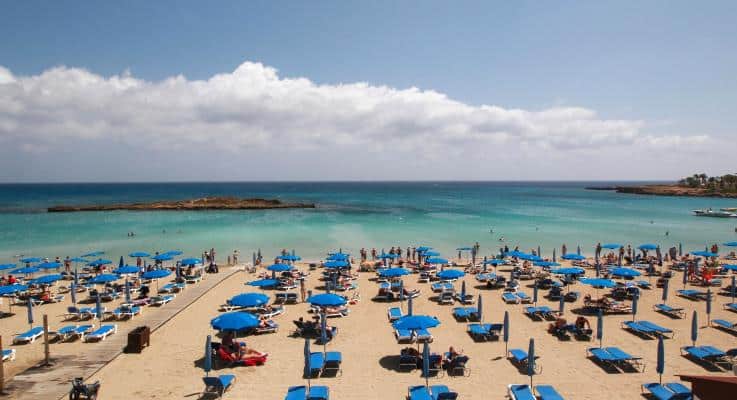 image MPs rush bill to extend hotel license grace period