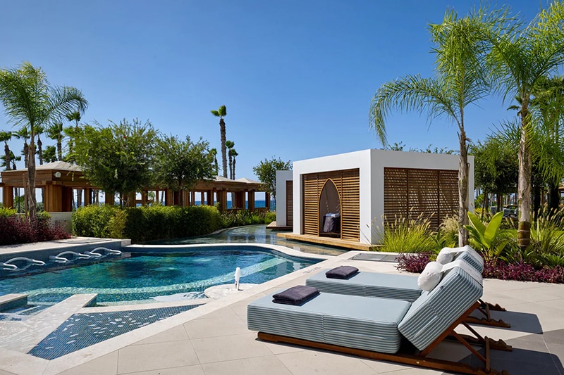 feature2 parklane1