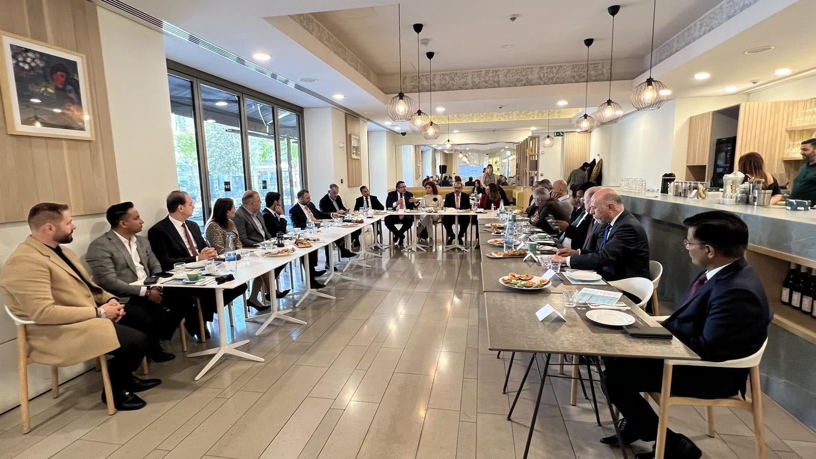 image &#8216;Diplomacy meets business&#8217; event sees Keve host foreign ambassadors