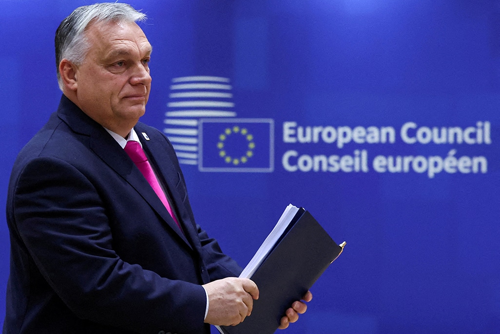 image Hungary&#8217;s Orban accuses EU of trying to topple him as opposition rallies