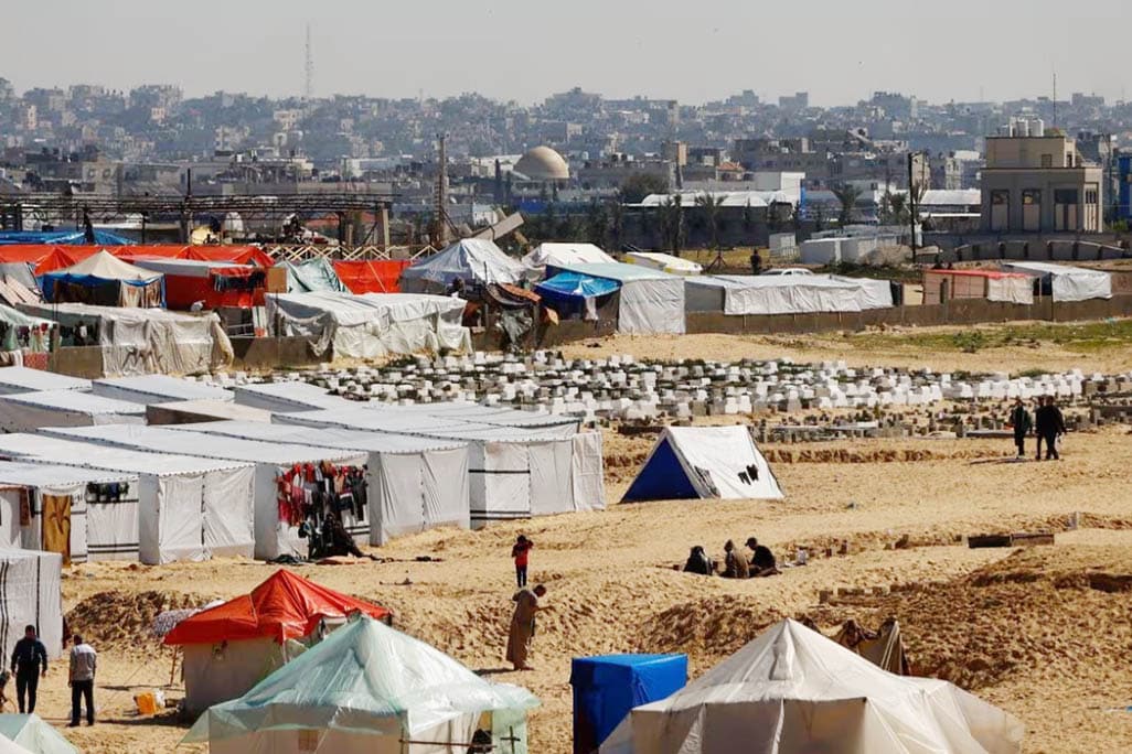 image Palestinians brace for Rafah evacuation, Israeli assault plan