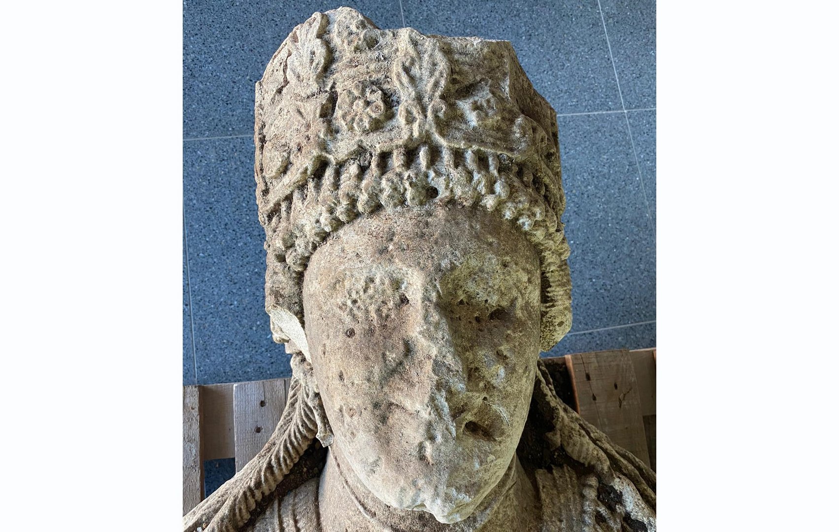 image Statue thieves in court