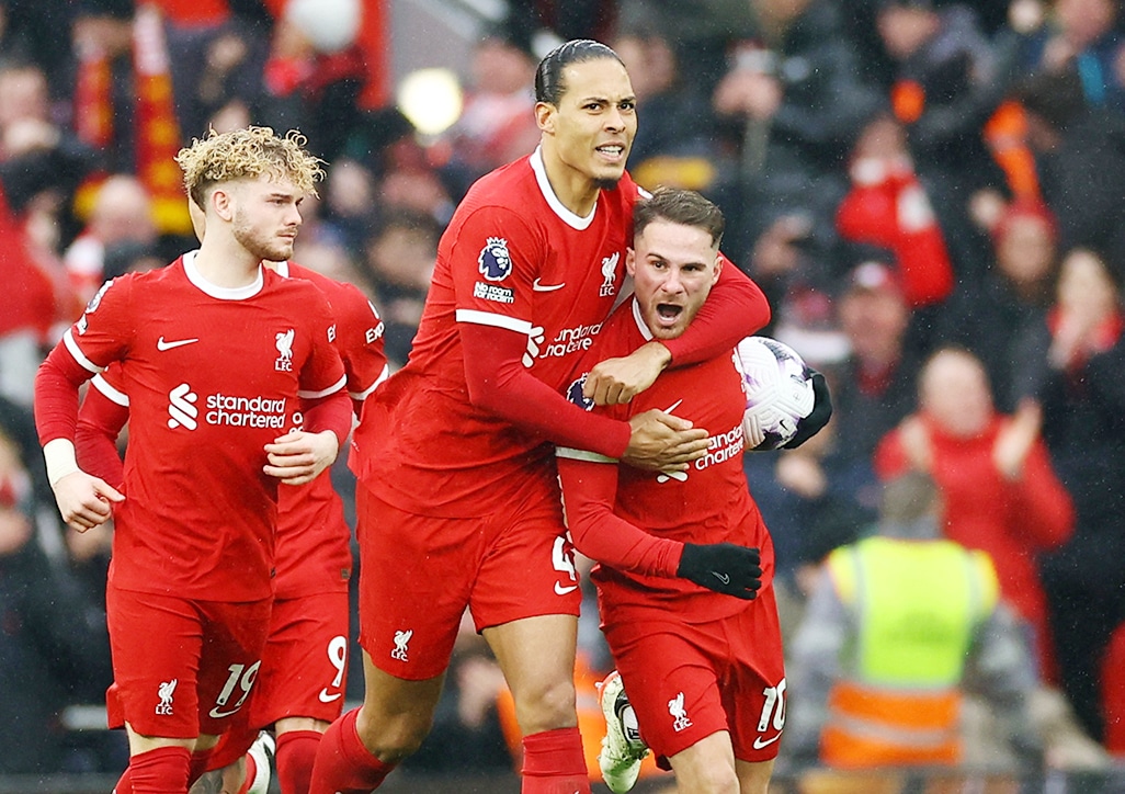 image Liverpool an &#8216;annoying pain&#8217; for others in title race