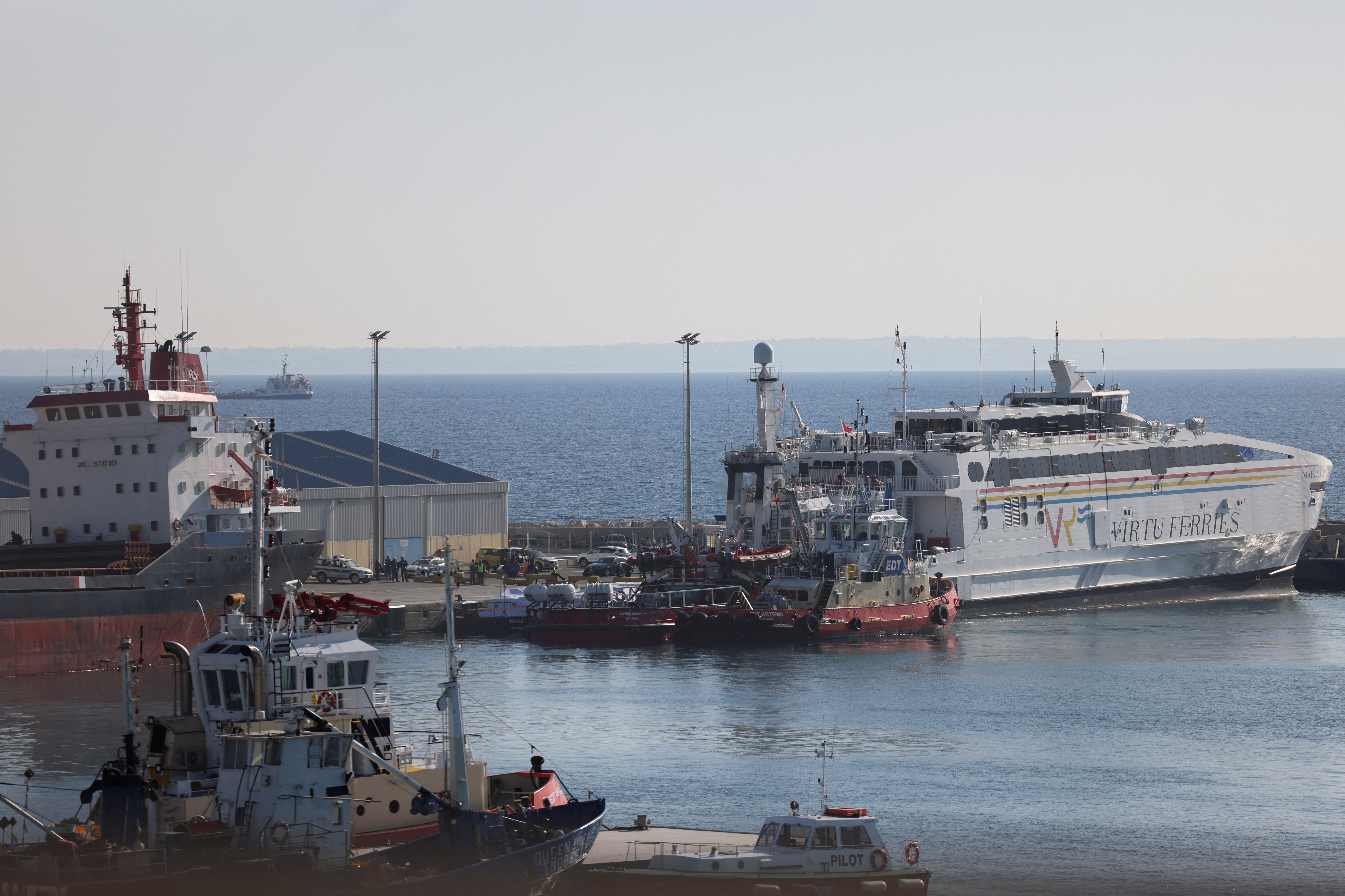 image EU commission head: Gaza aid ship &#8216;a sign of hope&#8217; (photos, video) (Update 4)