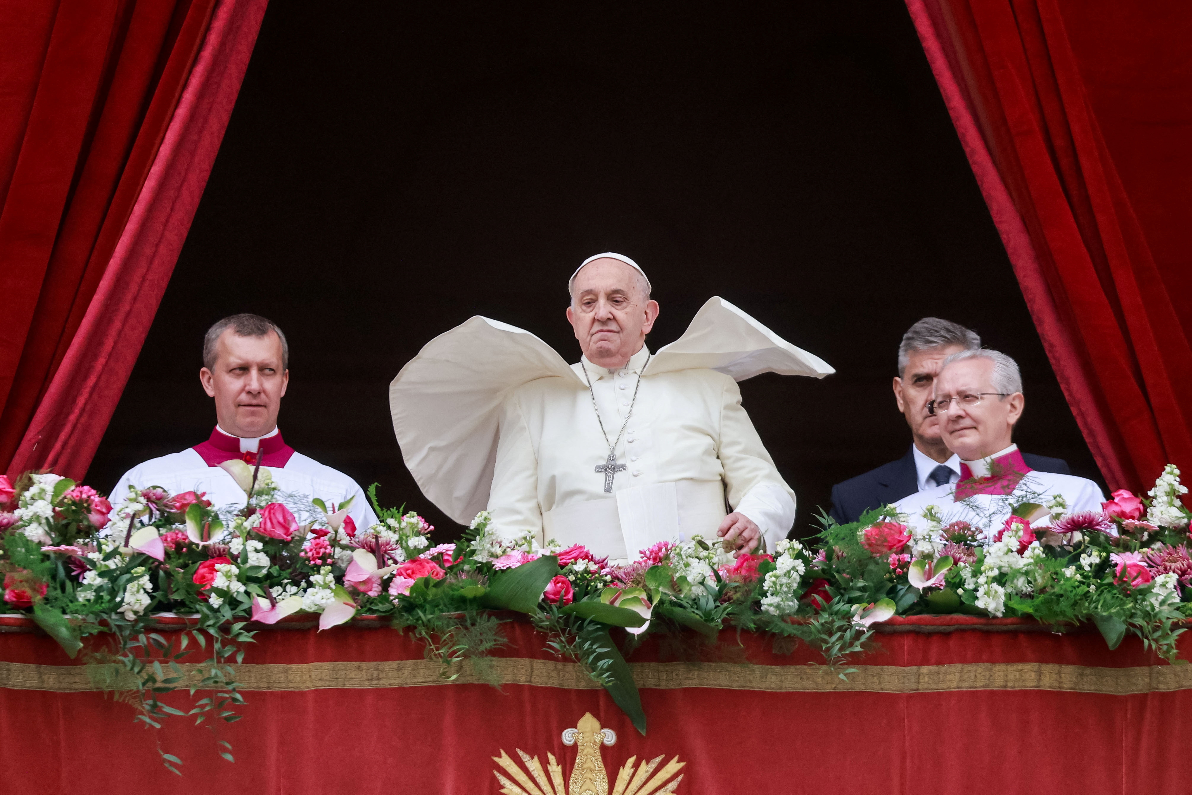 image Pope Francis, in Easter address, calls for Gaza ceasefire