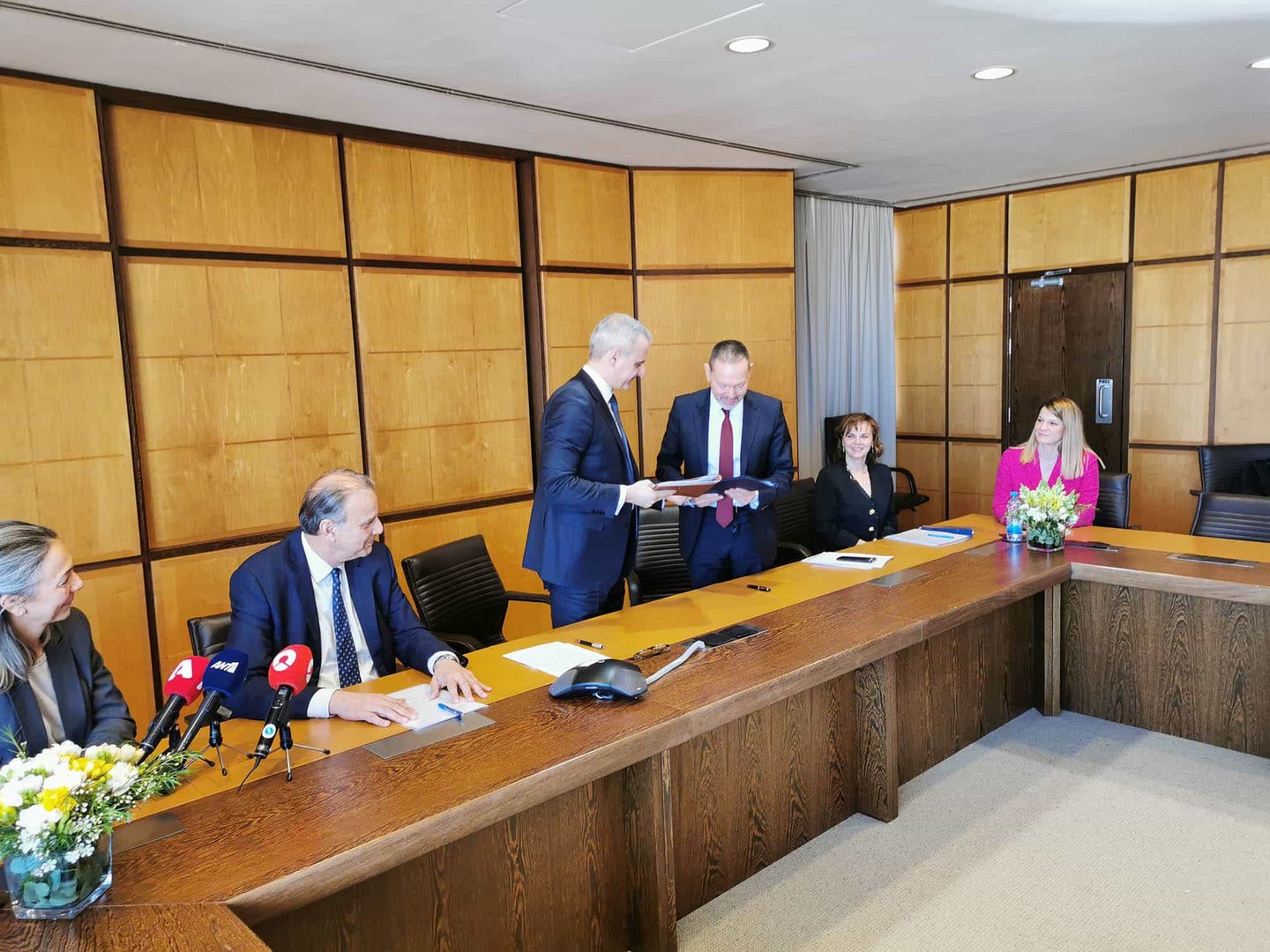 image Cyprus Central Bank and Bank of Greece sign cooperation agreement