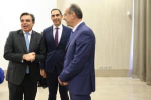 Schinas, Ioannou, immigration, interior minister, ministry, migrants