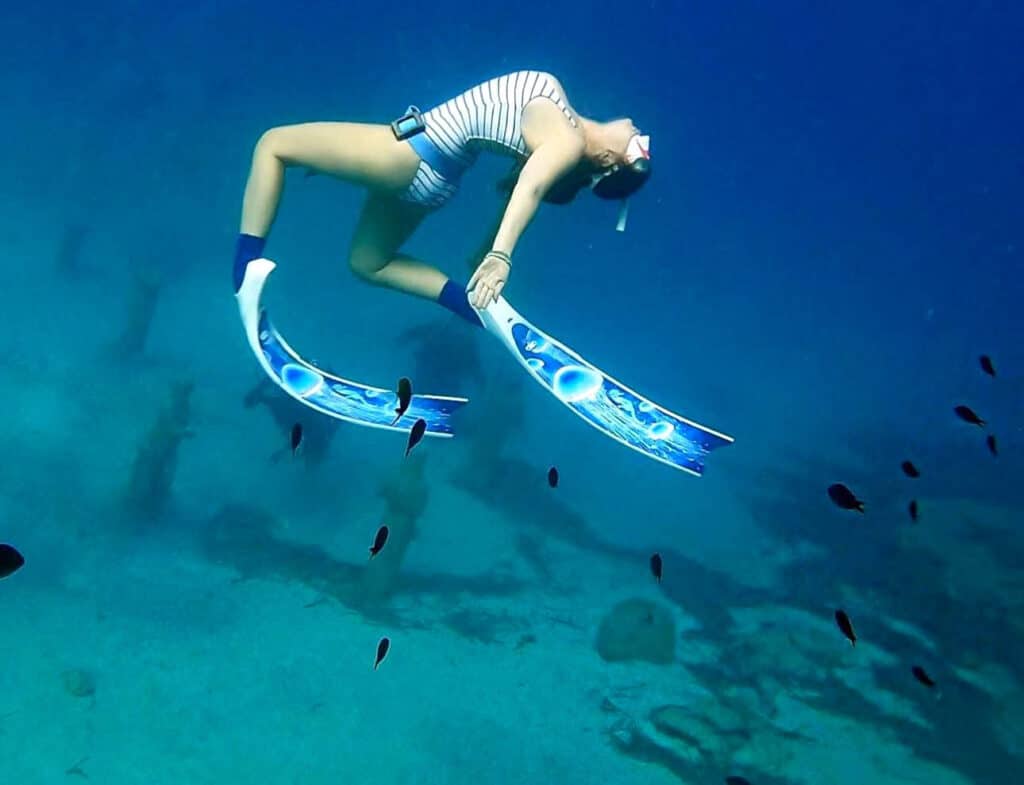 jess freediving and looking for turtles at cavo grecoweb