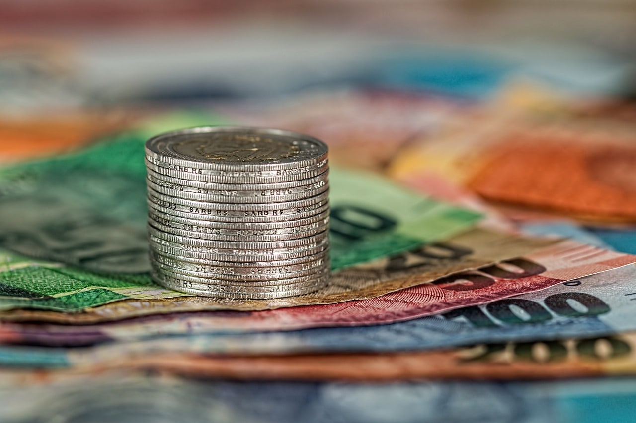 image €2.5 billion in unpaid taxes, Audit Office report reveals