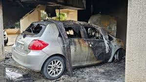 image Police investigating car fire in Paphos