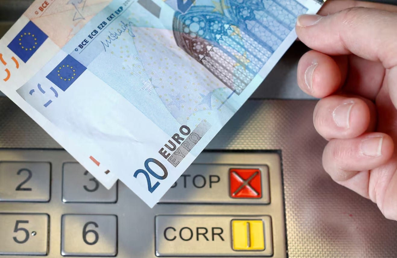 image Cyprus sees €129 billion in cashless transactions in second half of 2023