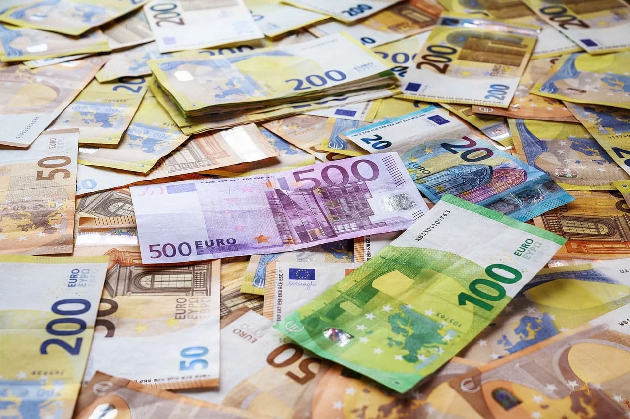 image Our View: Multiple pensions just part of the legal plunder of taxpayers