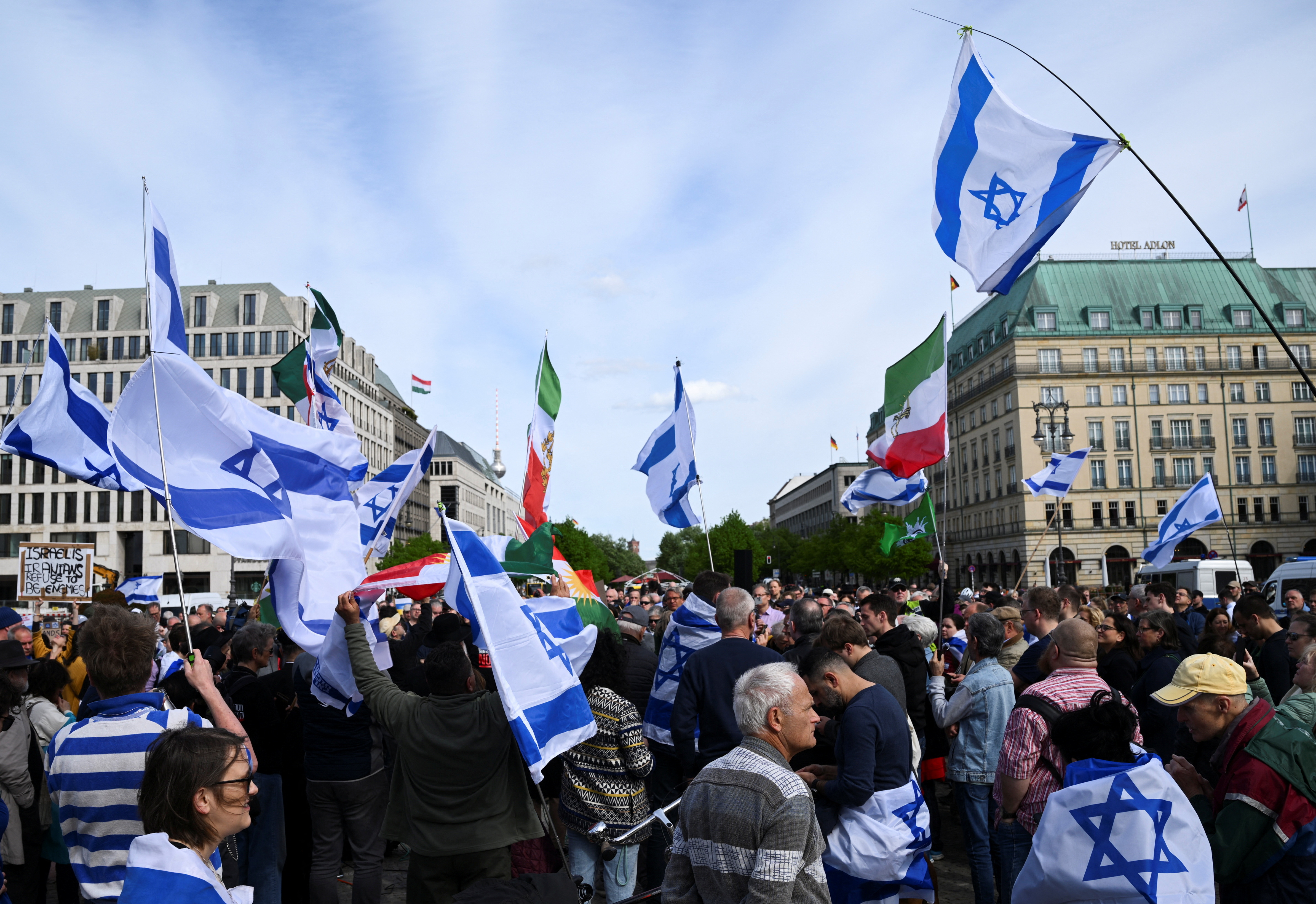 image Israeli military vows response to Iran attack as calls for restraint mount