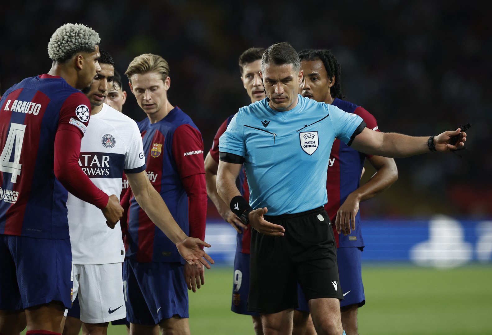 image Mbappe scores twice as PSG beat 10-man Barca, Dortmund down Atletico Madrid in thriller