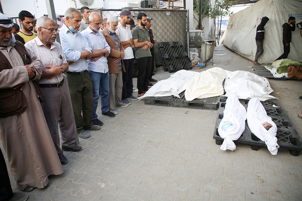 image Israel intensifies strikes on Rafah ahead of threatened invasion