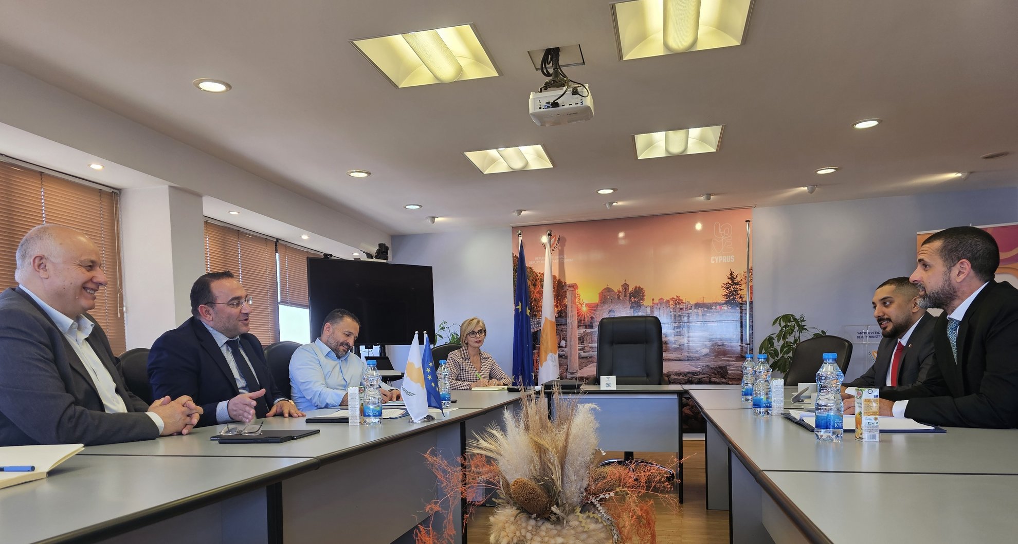 image Cyprus and Bahrain discuss tourism ties, air connectivity