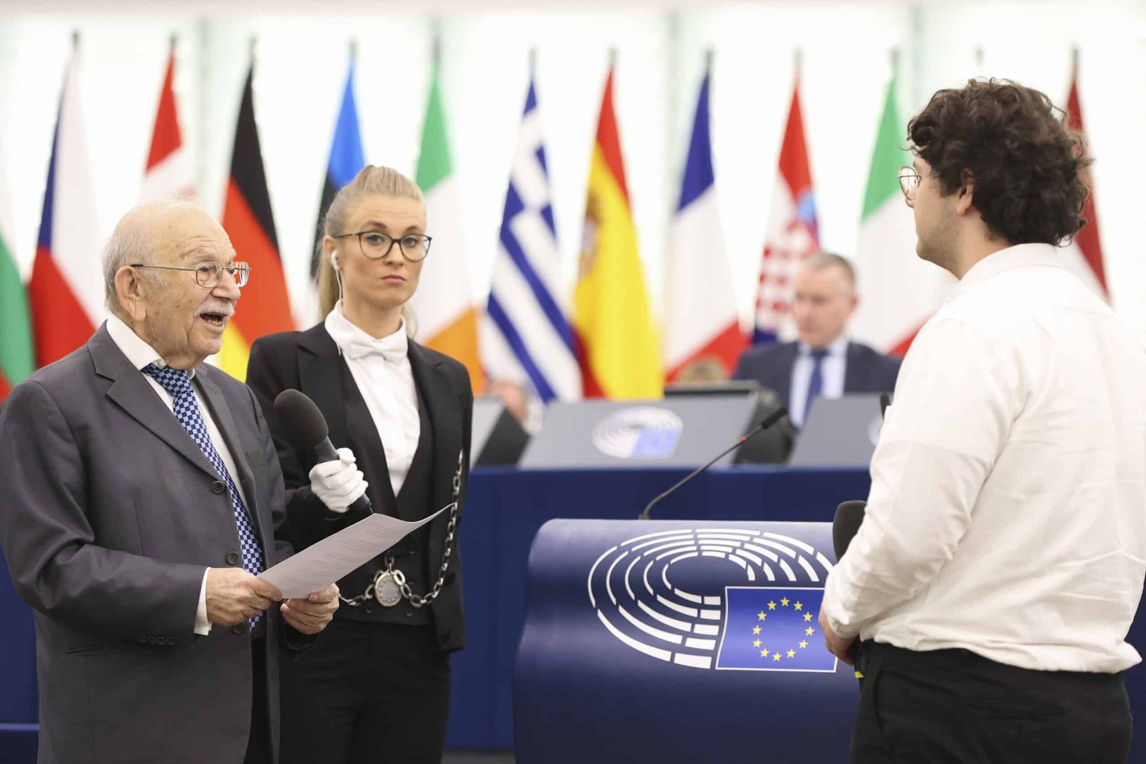 ep 168661b plenary 24 enlargement