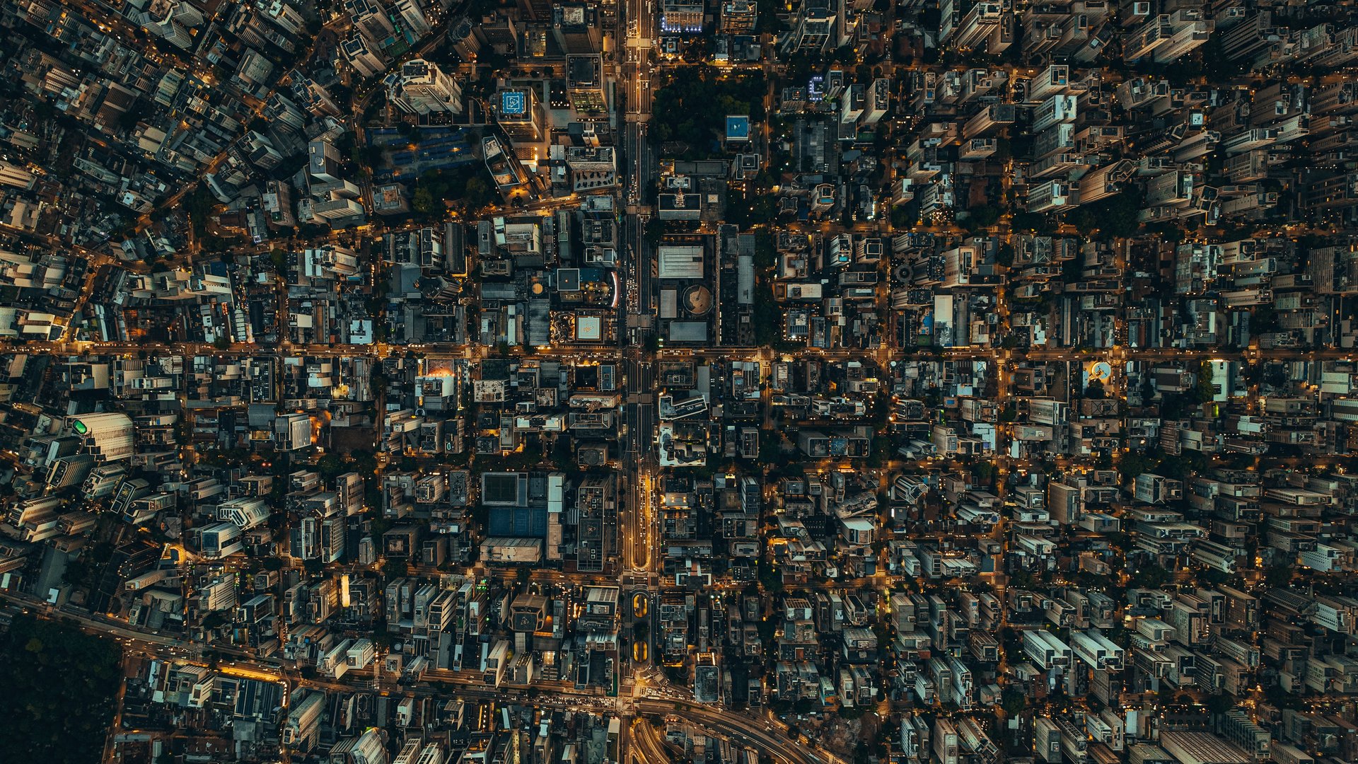image Decrease of 0.5% in the number of building permits