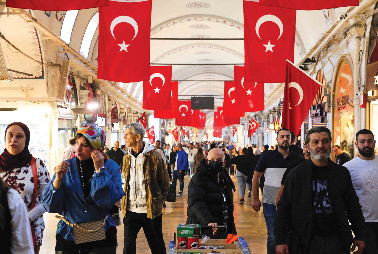 image Turkish manufacturing shrinks at slower pace in February