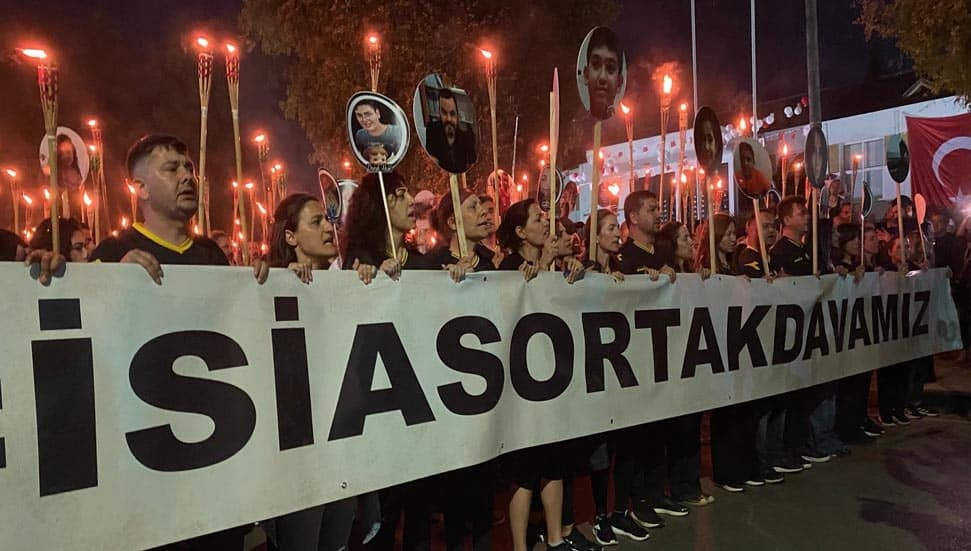 image Hundreds march for Cypriot earthquake dead