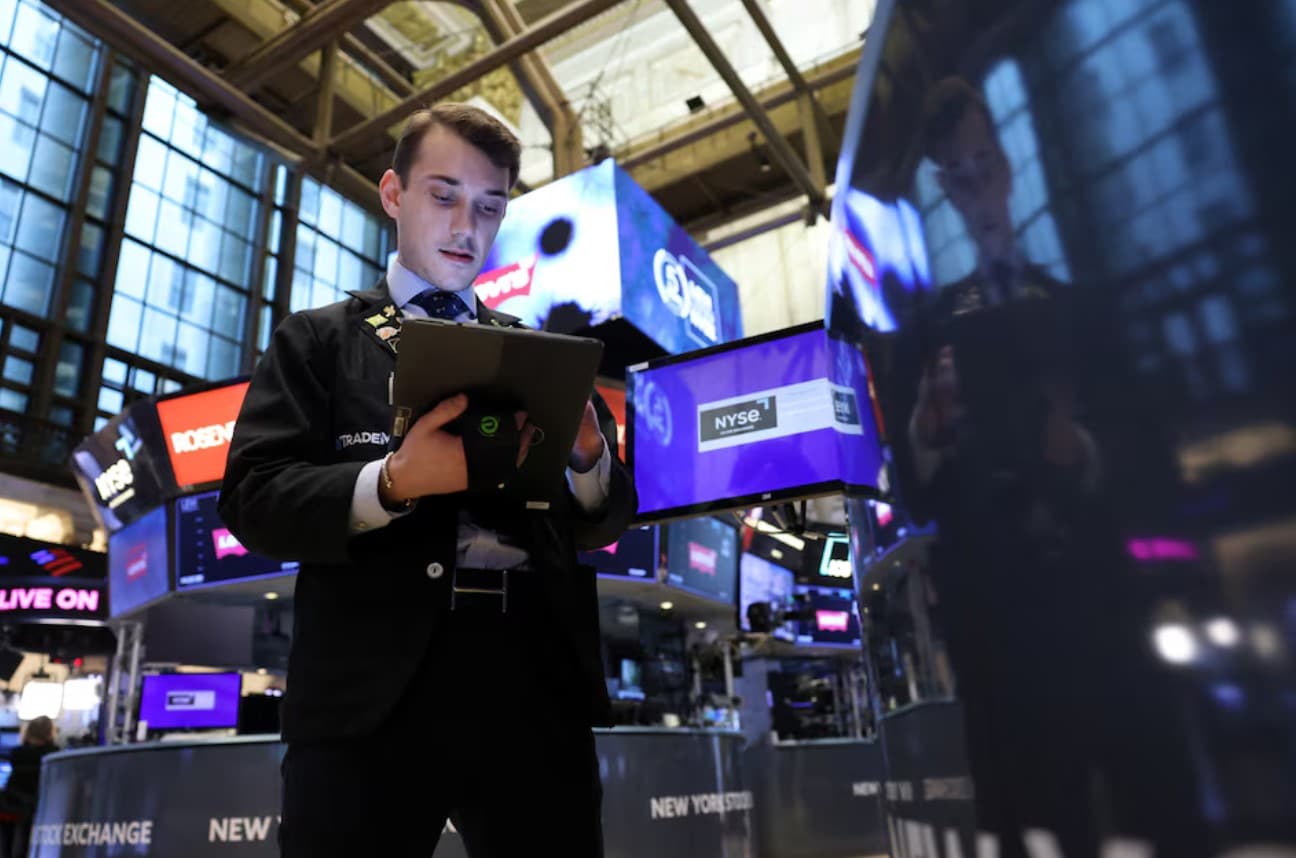 image Tariff fears trigger hedge fund unwind and yield spike