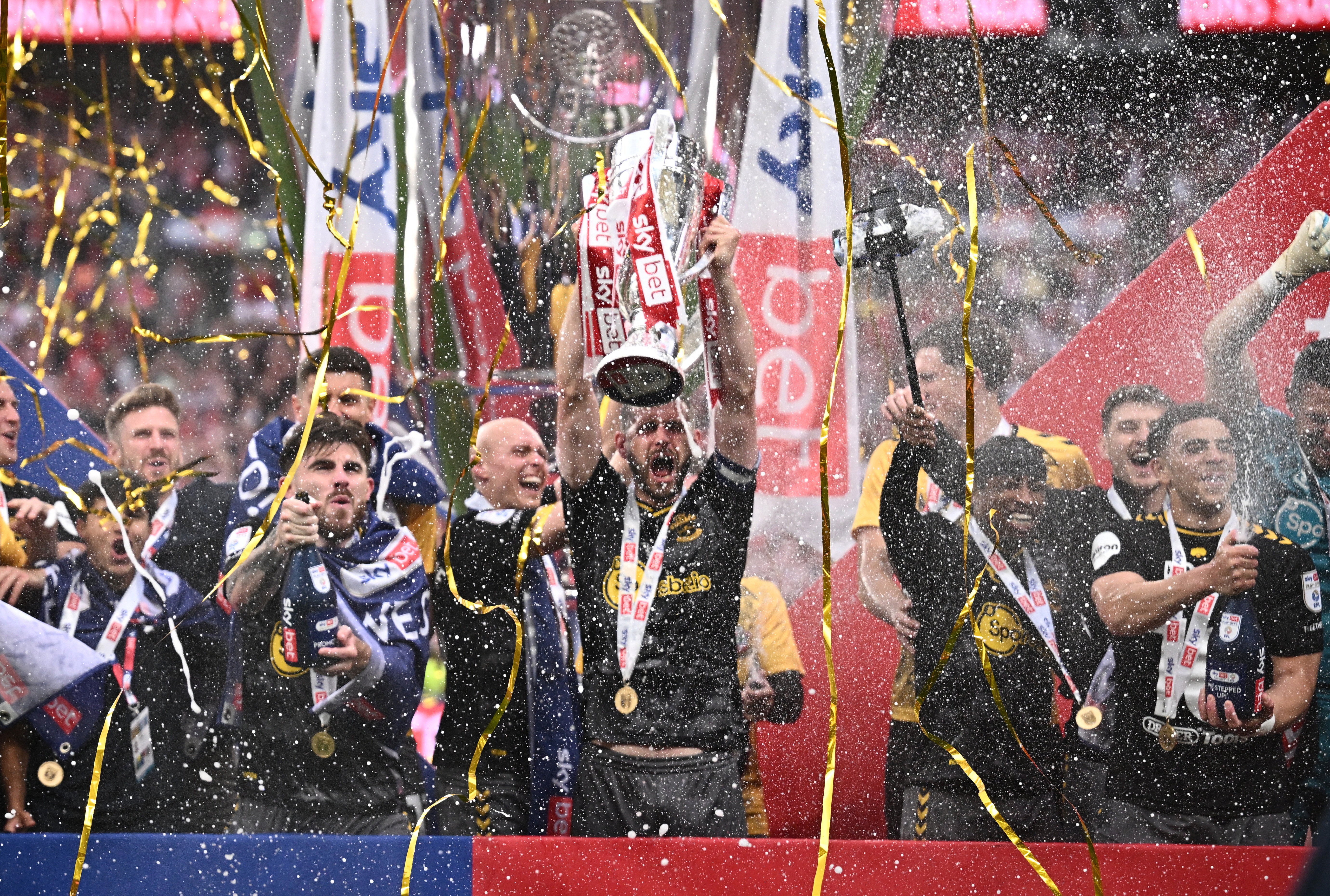 image Southampton promoted to Premier League with playoff win over Leeds