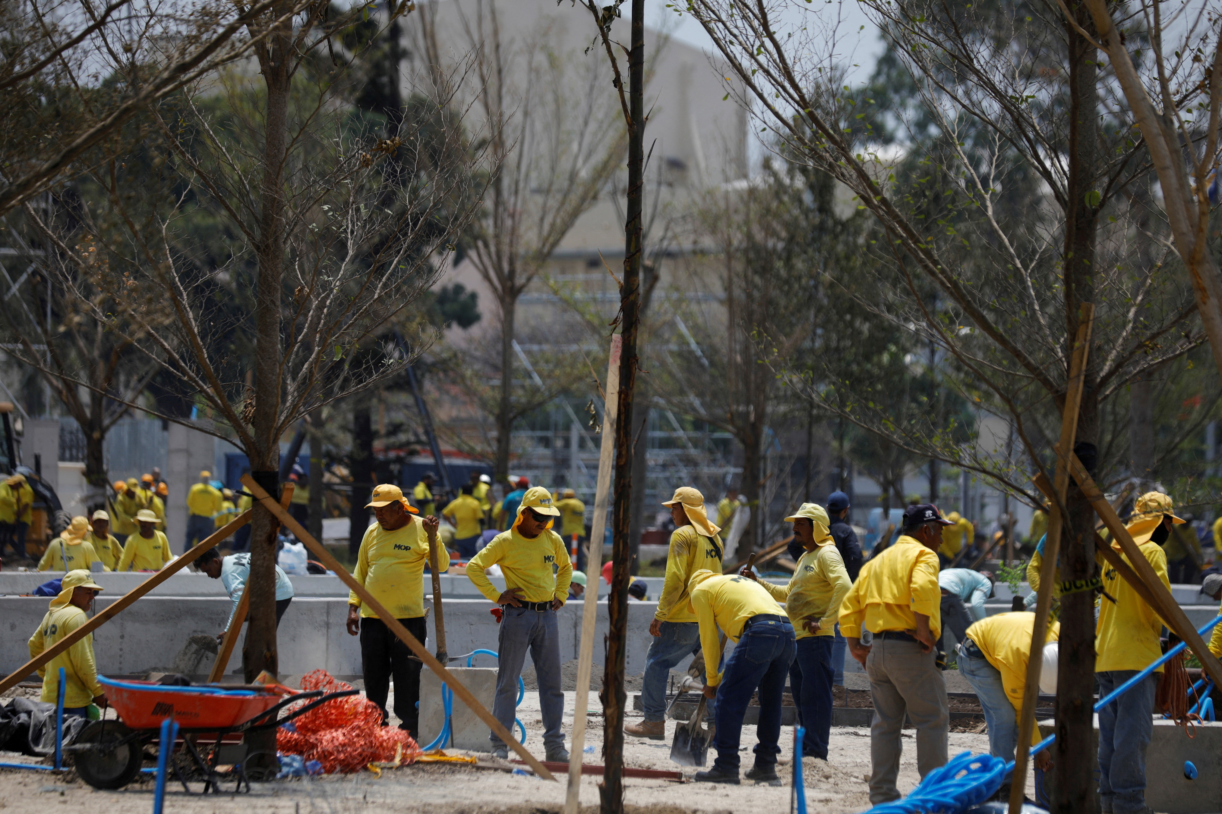 image El Salvador presidential inauguration bomb plot foiled, police say