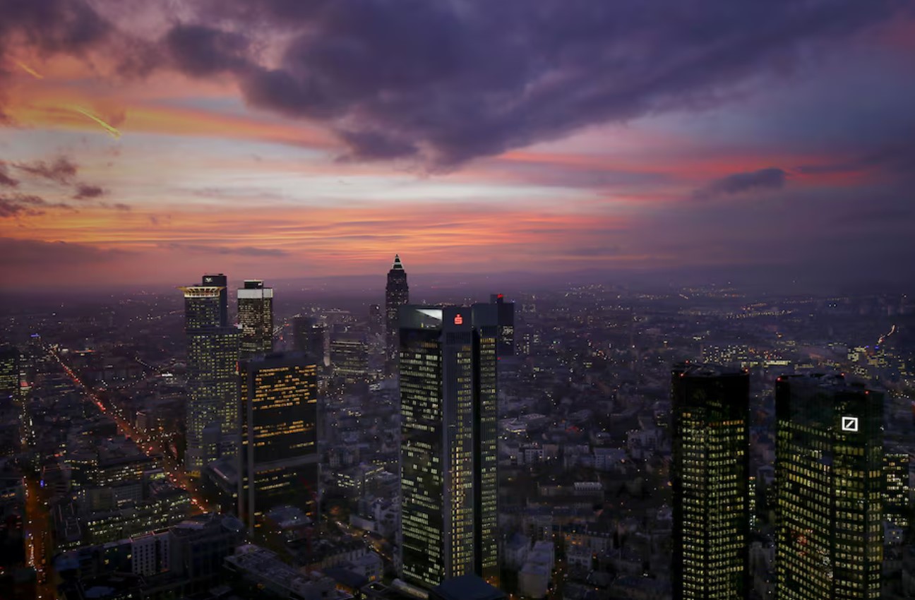 image Inflation up in three German states, pointing to slight national rise