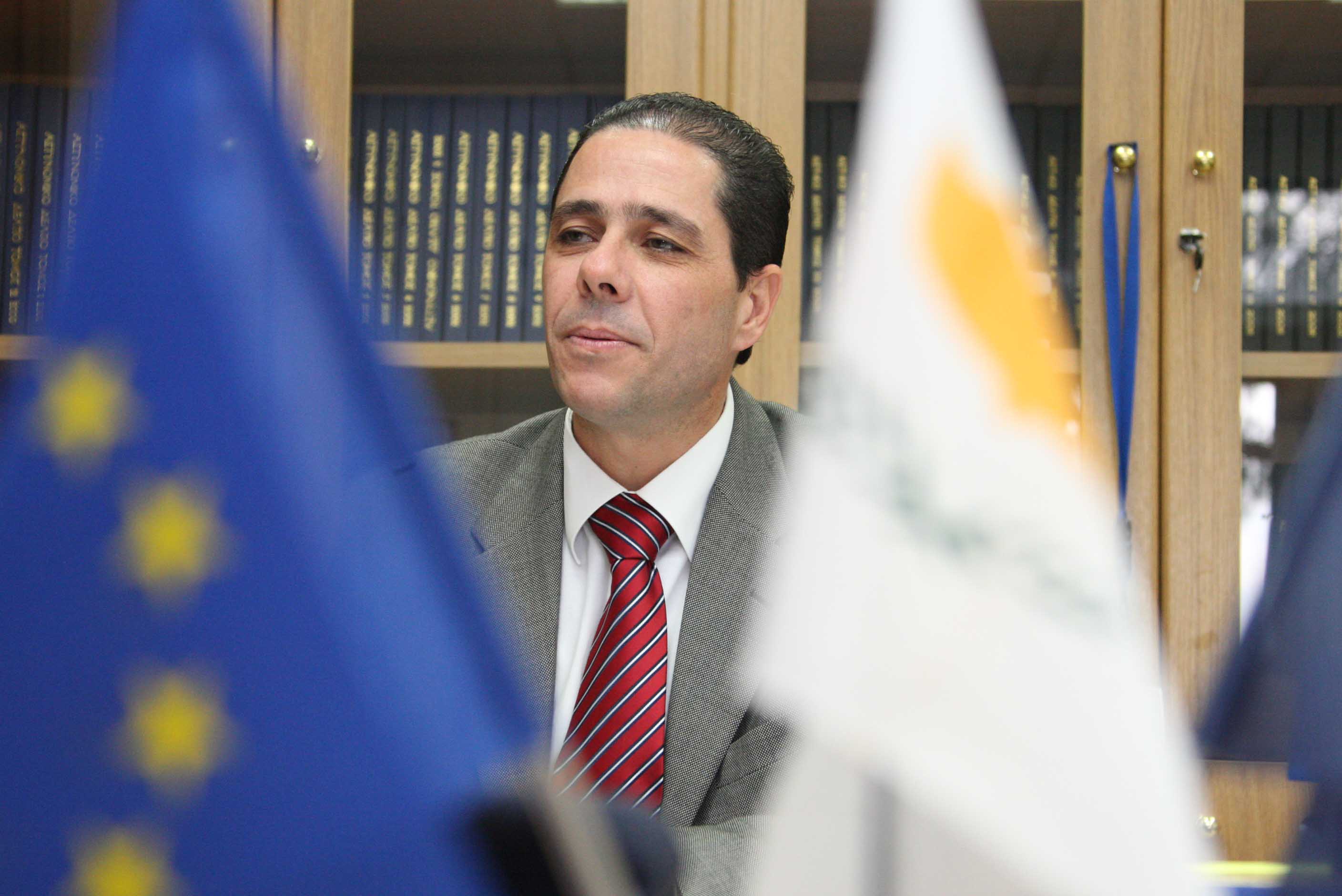 image Legal Service questions timing behind anti-corruption spat