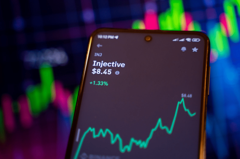 image Injective 3.0 goes live, NuggetRush gains momentum while Solana faces potential drop