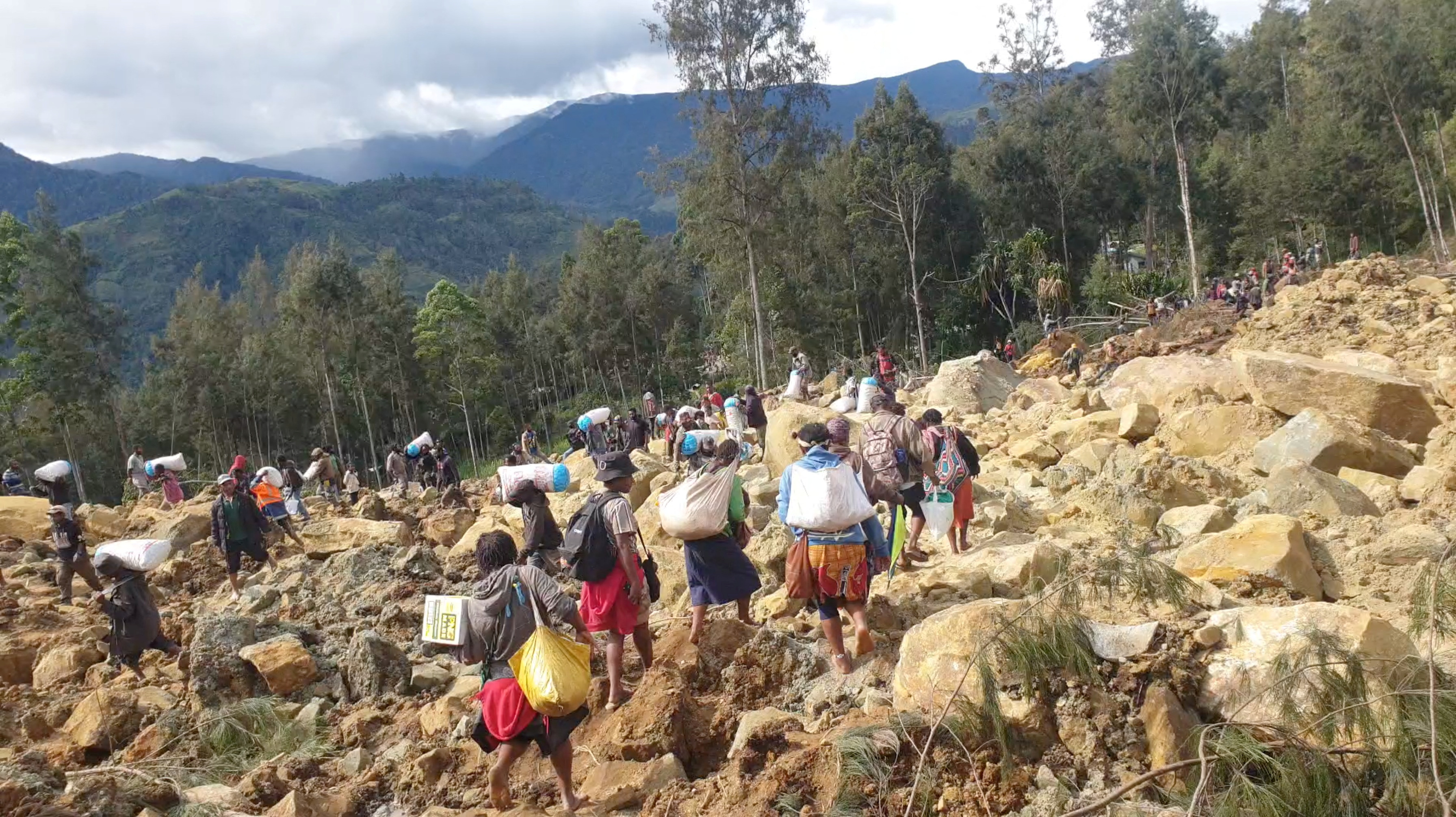 image More than 670 feared dead in Papua New Guinea landslide