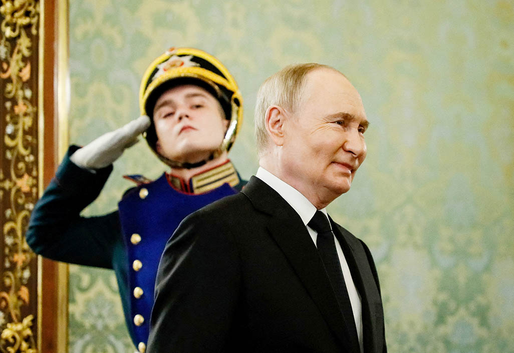 image Putin wants Ukraine ceasefire on current frontlines, sources say