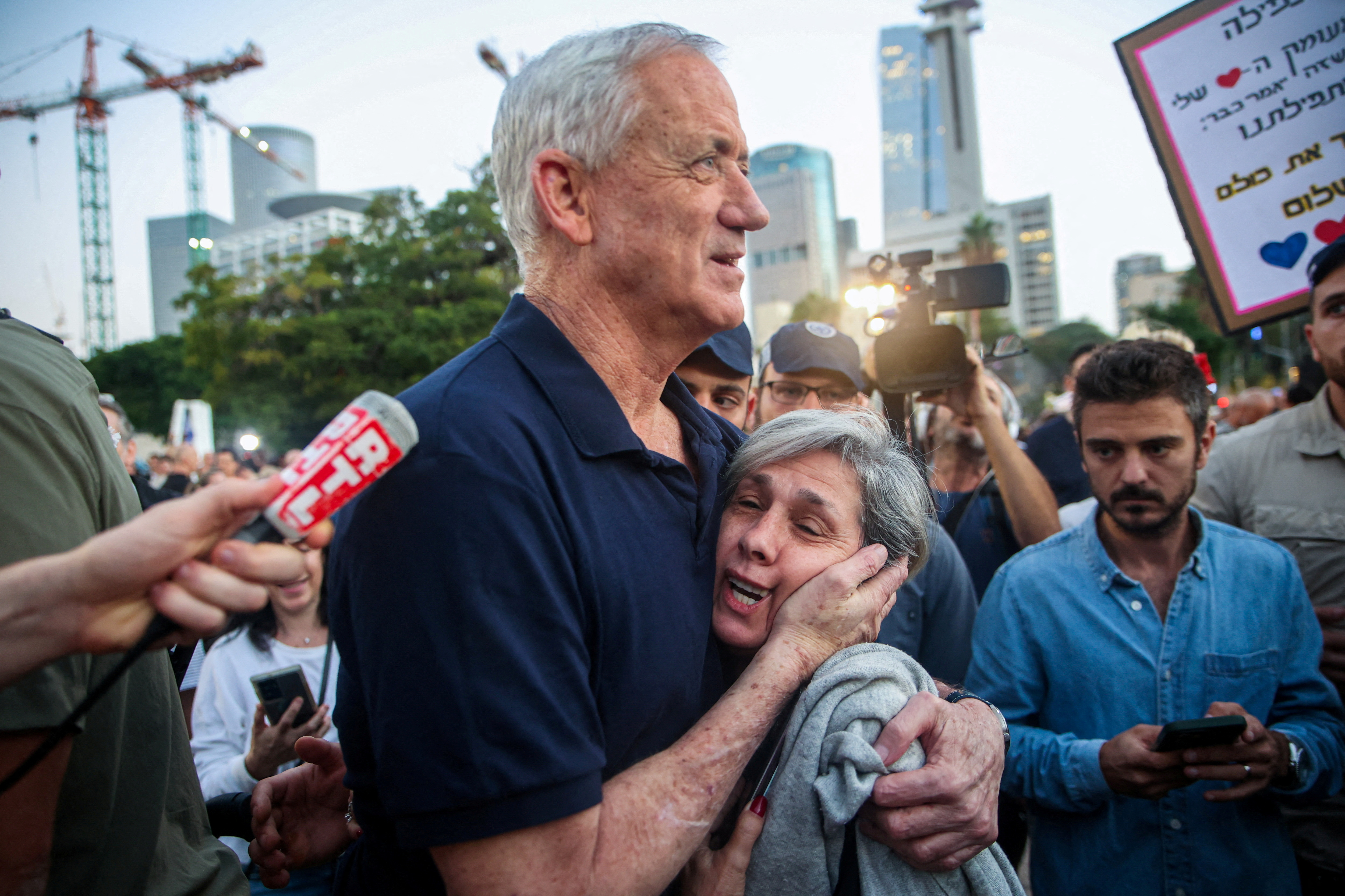 image Netanyahu disbands his inner war cabinet, Israeli official says