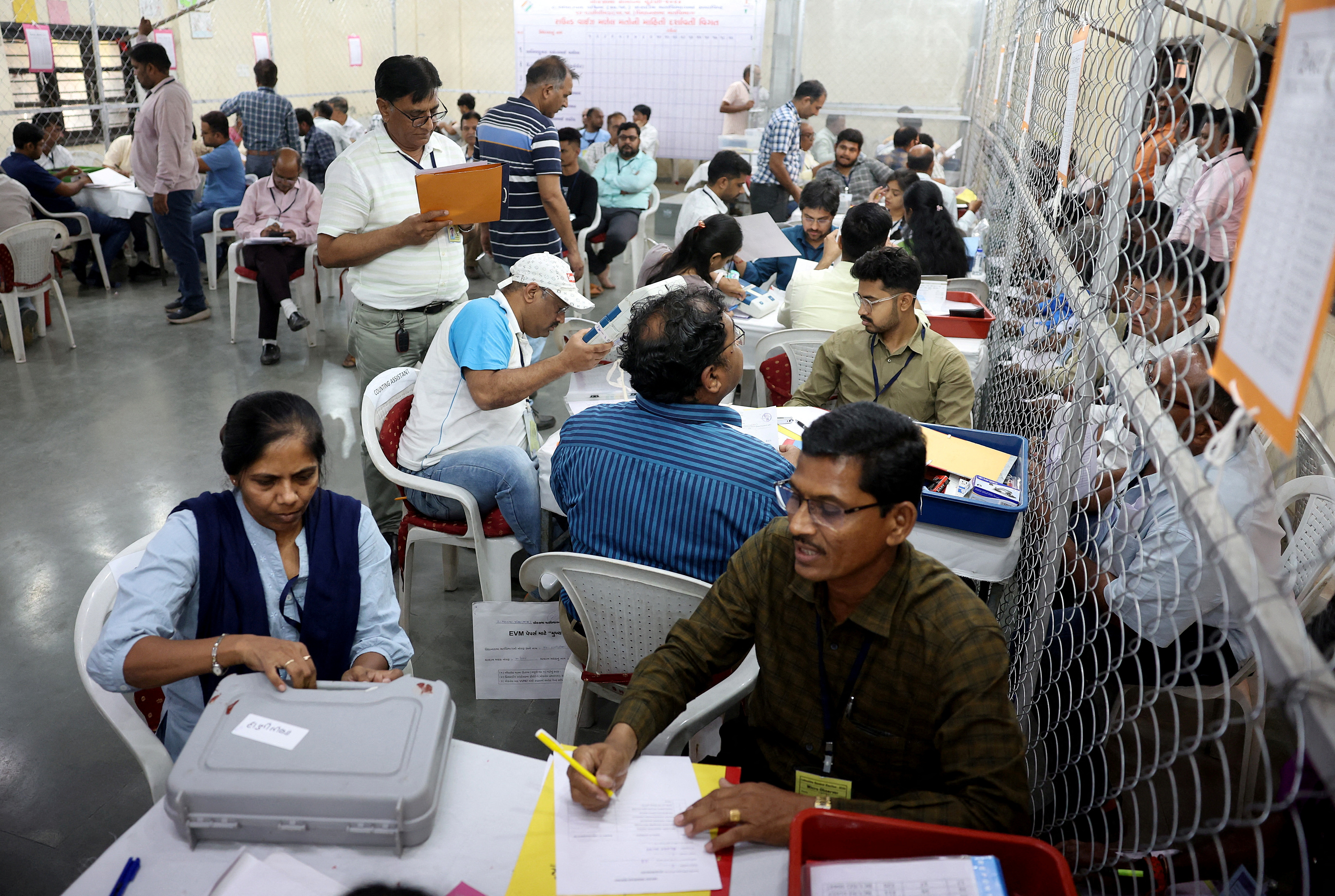image India vote count shows Modi alliance winning surprisingly narrow majority