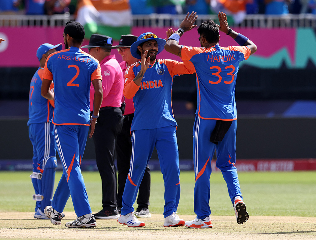 image Ruthless India thump England to reach T20 World Cup final