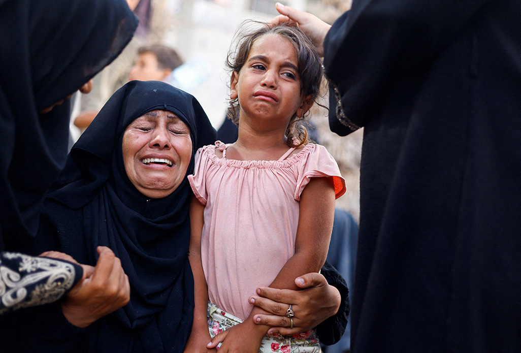 image Israeli strikes kill at least 42 in Gaza