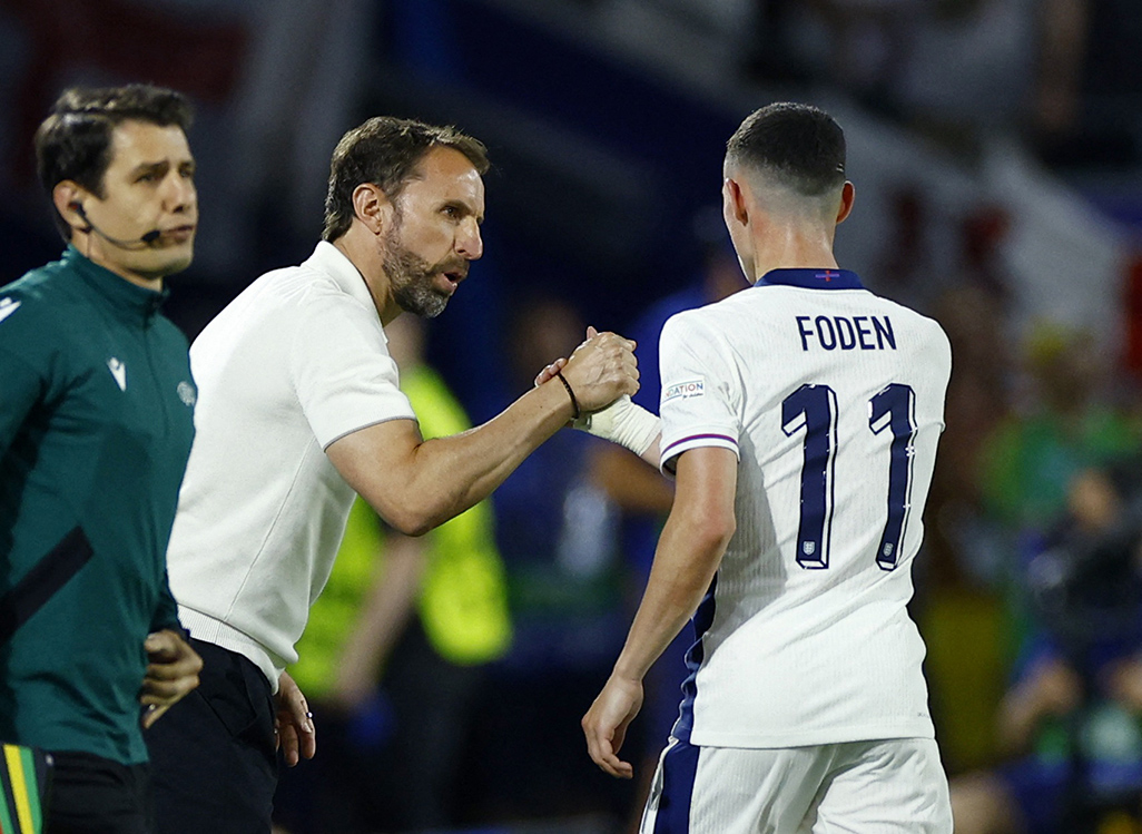 image England top group, Slovenia through after 0-0 draw