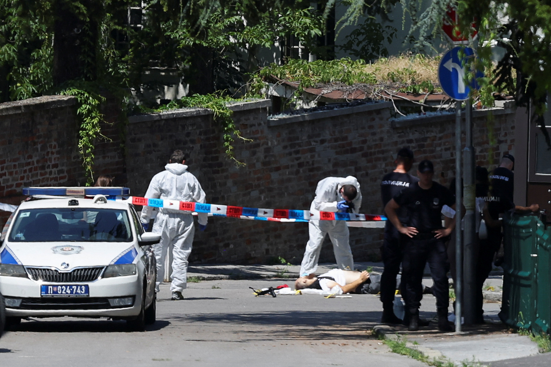image Attacker killed after firing crossbow at policeman guarding Israeli embassy in Serbia (Updated)